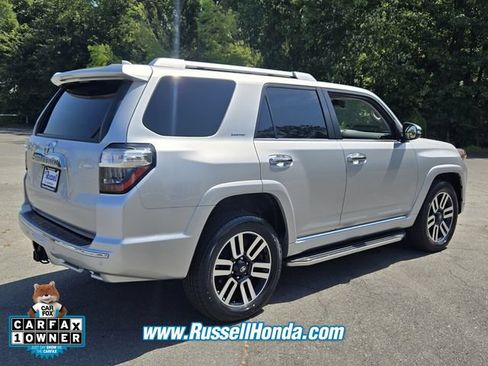 Used 2022 Toyota 4Runner Limited AWD/4WD image 3