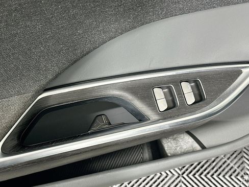 Used 2024 Lucid Air Pure image 15