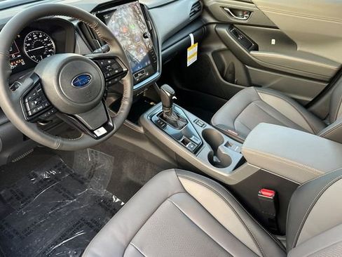 New 2026 Subaru Crosstrek 2.5i Limited w/ Crosstrek Mirror Package image 7
