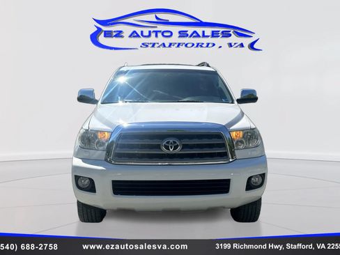 Used 2015 Toyota Sequoia Limited AWD/4WD image 2