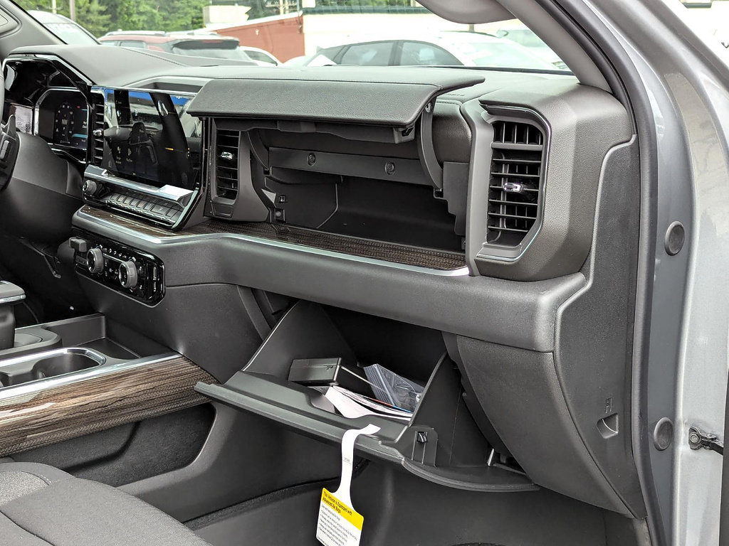 New 2026 Chevrolet Silverado 1500 RST w/ Max Trailering Package AWD/4WD image 38