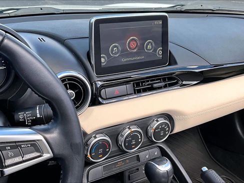 Used 2018 FIAT 124 Spider Lusso image 7