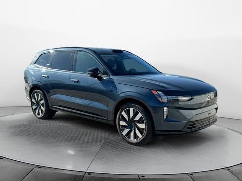 New 2025 Volvo EX90 Ultra image 1