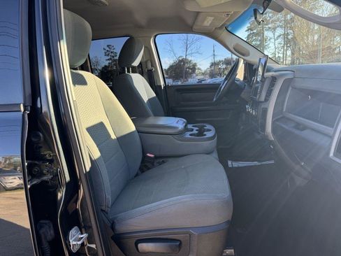 Used 2016 RAM 1500 Express image 14