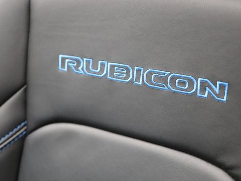 Used 2024 Jeep Wrangler Unlimited Rubicon 4xe image 15