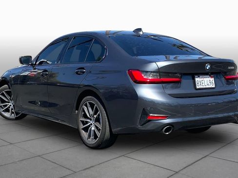 Used 2021 BMW 330i Sedan w/ Convenience Package RWD image 11