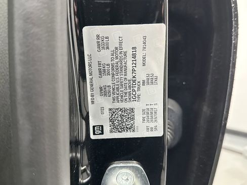 Used 2023 Chevrolet Colorado Z71 w/ Z71 Convenience Package 2 image 10