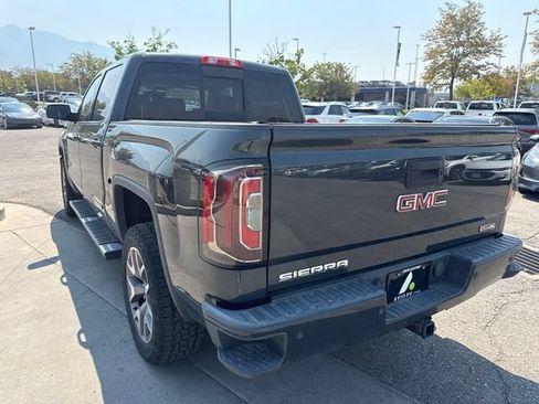 Used 2018 GMC Sierra 1500 SLT AWD/4WD image 5