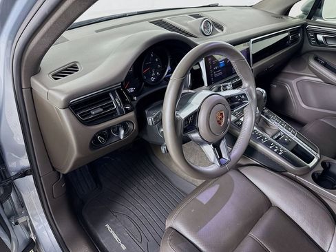 Used 2020 Porsche Macan image 9