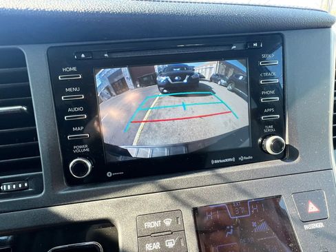Used 2019 Toyota Sienna XLE FWD image 20