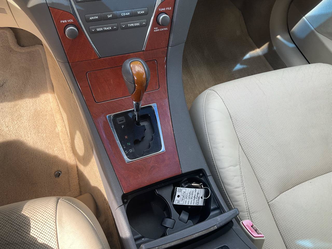 Used 2011 Lexus ES 350 FWD image 19