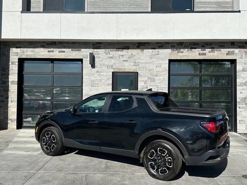 Used 2024 Hyundai Santa Cruz SE AWD/4WD image 5