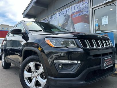 Used 2017 Jeep Compass Latitude w/ Popular Equipment Group