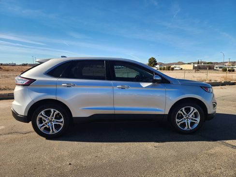 Used 2015 Ford Edge Titanium w/ Equipment Group 301A image 4