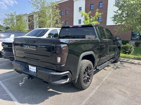 Used 2021 GMC Sierra 1500 Elevation w/ LPO, Elevation Black Package AWD/4WD image 6