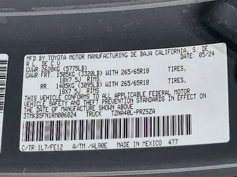 Used 2024 Toyota Tacoma TRD Sport RWD image 27