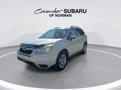 Used 2015 Subaru Forester 2.5i Premium AWD/4WD image 5