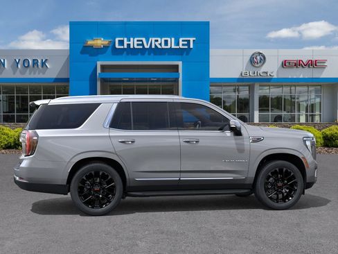 New 2026 GMC Yukon Elevation image 29