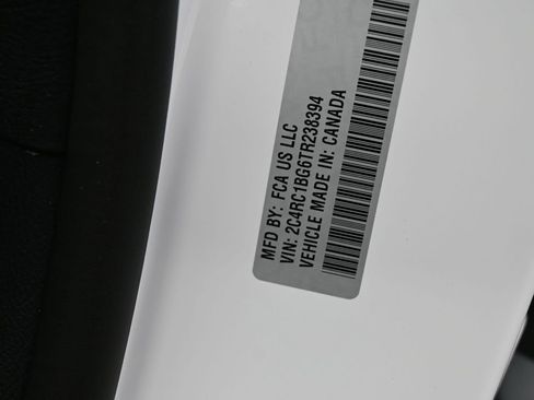 New 2026 Chrysler Pacifica Select image 18