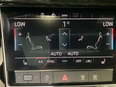 Used 2025 Audi Q7 3.0T Premium Plus w/ Premium Plus Package image 23