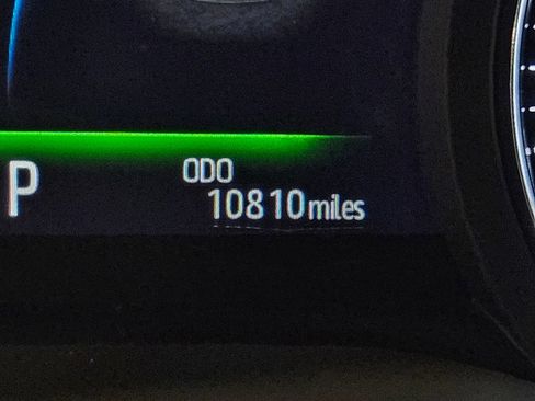 Certified 2024 Toyota Sienna Limited FWD image 30