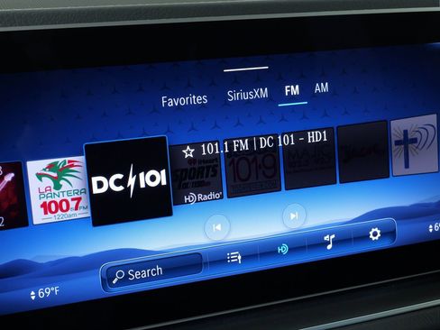 Used 2024 Mercedes-Benz GLS 450 4MATIC w/ AMG Line Exterior image 56