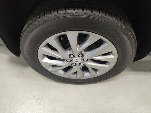 New 2026 Buick Enclave Preferred w/ Power Package image 3