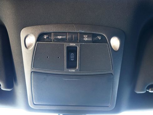 Used 2019 Nissan Maxima SR w/ Premium Package image 34