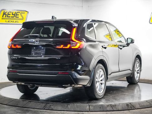 Used 2023 Honda CR-V EX-L image 4