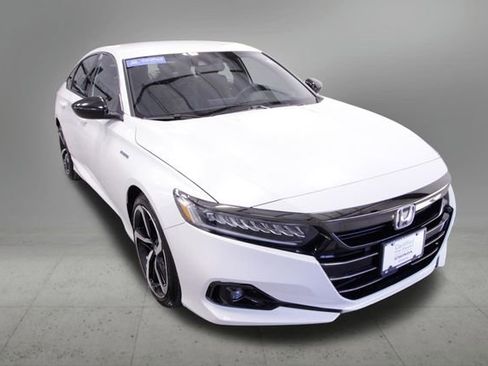 Used 2022 Honda Accord Sport image 9