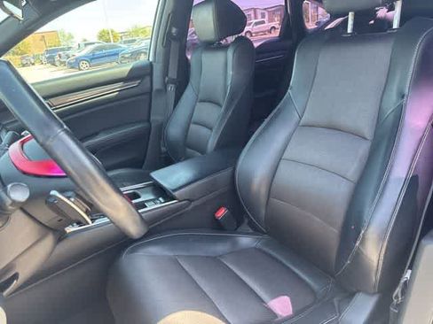 Used 2018 Honda Accord Sport image 22
