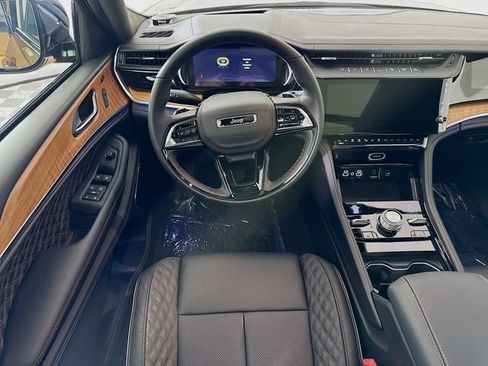 New 2026 Jeep Grand Cherokee Summit AWD/4WD image 23