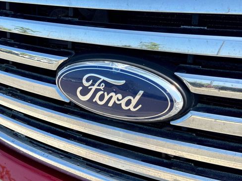 Used 2010 Ford F150 XLT AWD/4WD image 11