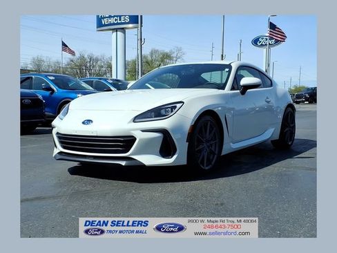 Used 2023 Subaru BRZ Limited RWD image 1
