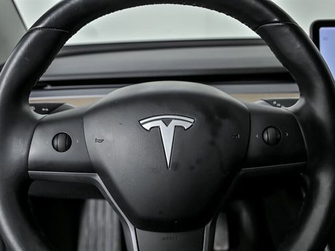 Used 2018 Tesla Model 3 Long Range image 23