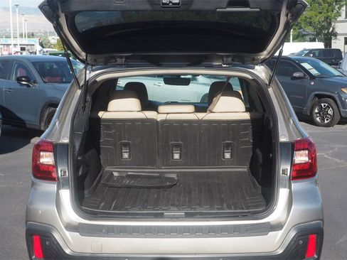 Used 2018 Subaru Outback 2.5i Limited image 22