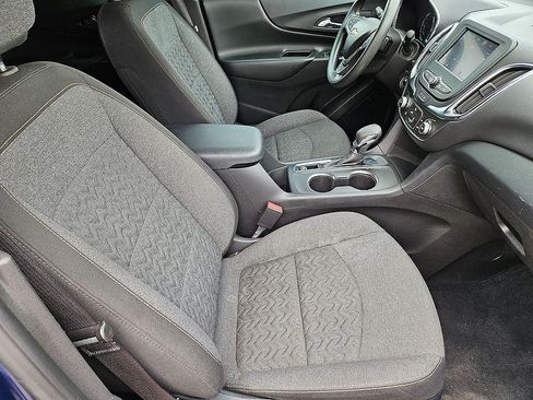 Used 2023 Chevrolet Equinox LT FWD image 10