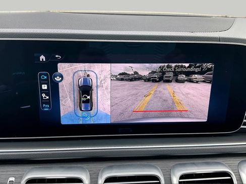 Used 2026 Mercedes-Benz GLS 450 4MATIC image 27