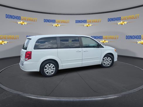 Used 2014 Dodge Grand Caravan SE w/ Quick Order Package 29E SE FWD image 12