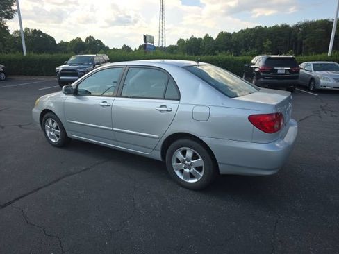 Used 2005 Toyota Corolla LE FWD image 9
