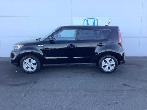 Used 2016 Kia Soul image 2