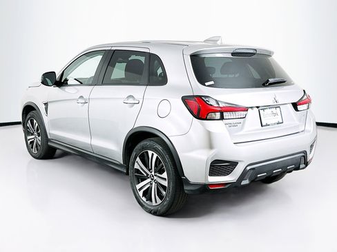 Used 2025 Mitsubishi Outlander Sport SE AWD/4WD image 5