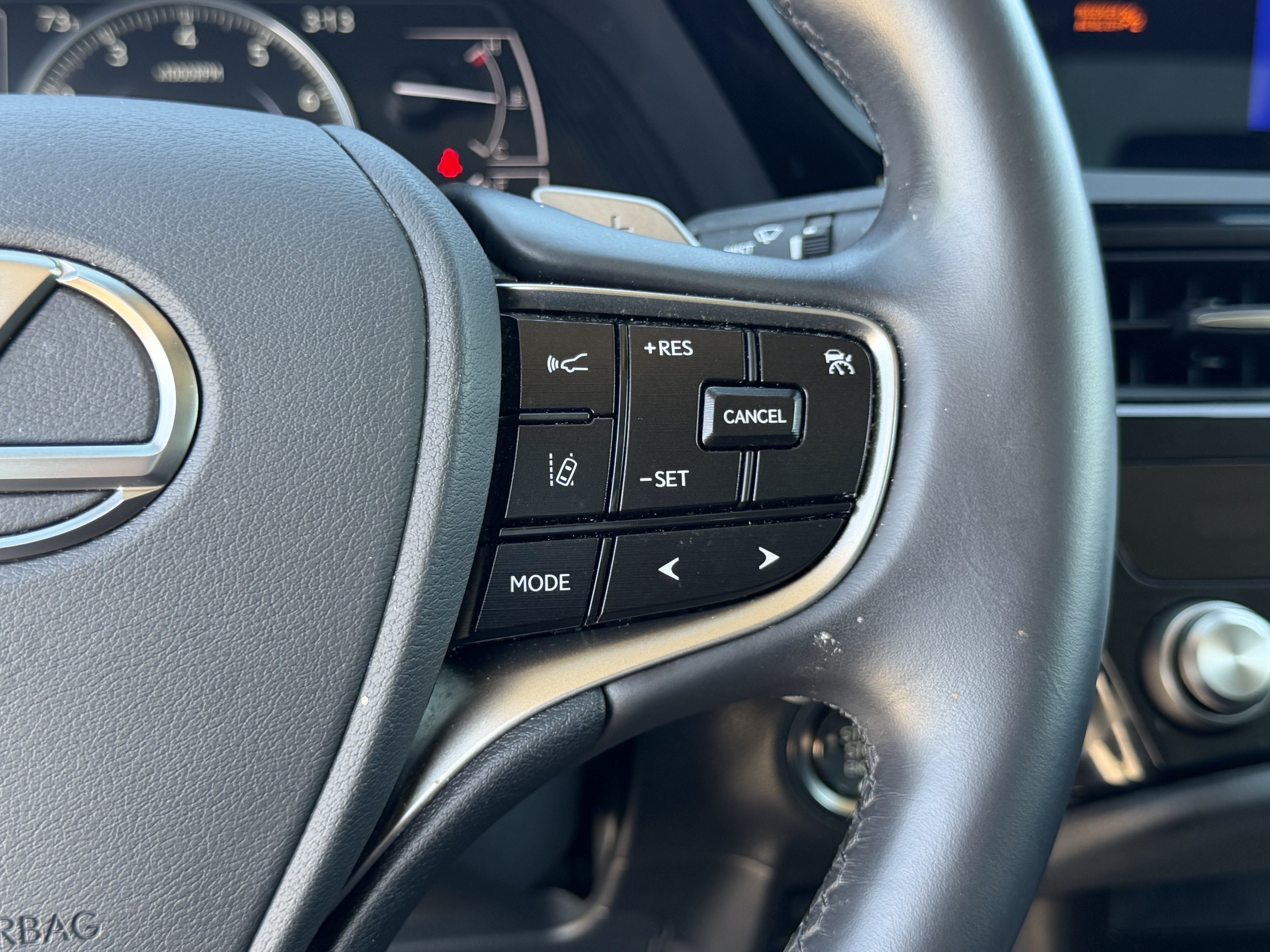 Certified 2025 Lexus ES 350 FWD image 24