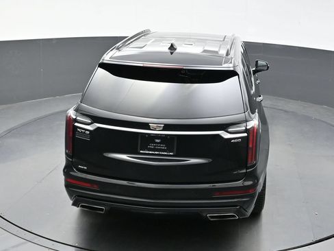 Certified 2023 Cadillac XT6 Sport w/ Technology Package AWD/4WD image 32