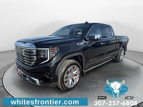 New 2026 GMC Sierra 1500 Denali w/ Denali Reserve Package AWD/4WD image 1