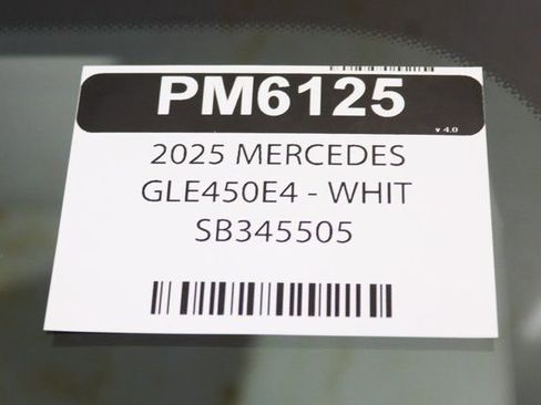 Certified 2025 Mercedes-Benz GLE 450e 4MATIC image 32