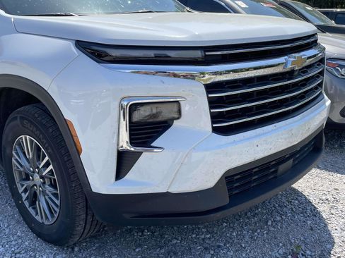 Used 2025 Chevrolet Traverse LT w/ LPO, Floor Liner Package image 4