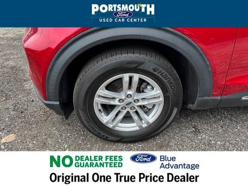 Certified 2021 Ford Explorer XLT w/ Equipment Group 202A image 32