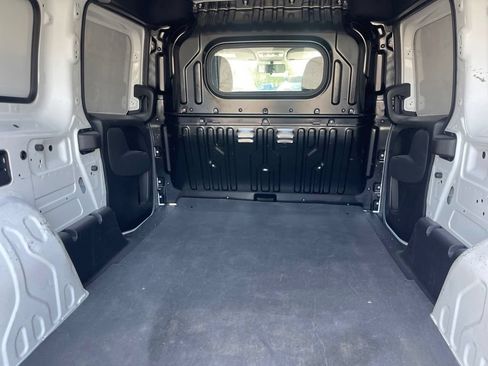 Used 2022 RAM ProMaster City Tradesman FWD image 17
