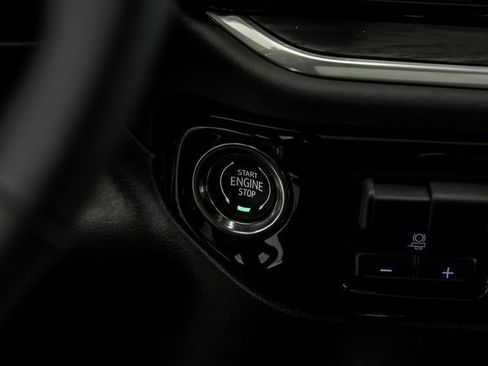 New 2026 GMC Sierra 1500 SLT w/ SLT Premium Plus Package image 13